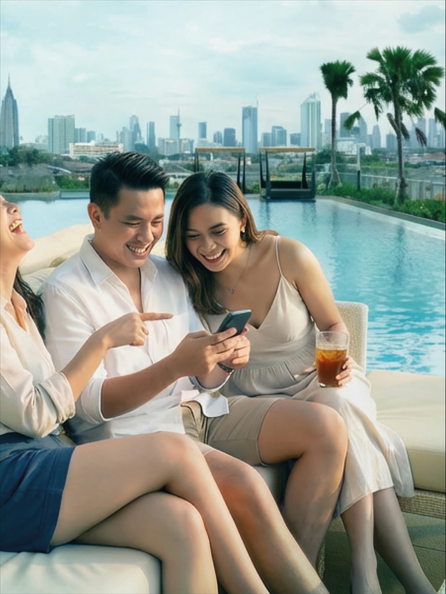 Campaign #PeduliJakartans bukan hanya campaign  mengenai jarak, tapi soal biaya tersembunyi yang sering kita abaikan.

Setiap hari terjebak macet berarti:
🚗 Ongkos transportasi terus membengkak
😮‍💨 Tenaga terkuras sebelum sampai tujuan
⏰ Waktu berharga hilang di jalan

Ikuti campaign #pedulijakartans 
Powered by Permata Hijau Suites. 🔥🔥🔥
#permatahijausuites